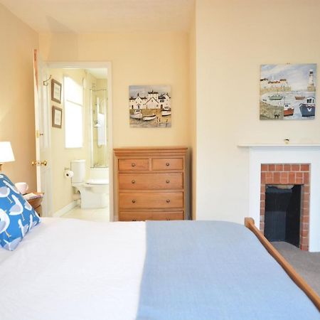 Gosfield Cottage, Алдебург Екстериор снимка